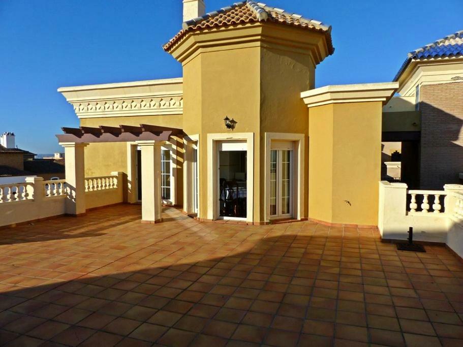 شقة Penthouse With Ocean View إيسلا كانيلا المظهر الخارجي الصورة
